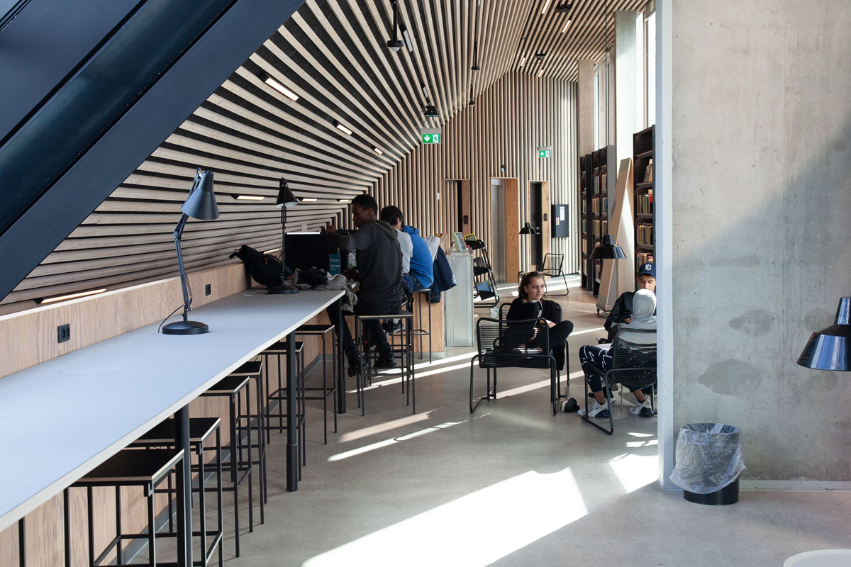 Tingbjerg Bibliotek and Kulturhus, Tingbjerg, Copenhagen, Denmark<br> Photograph: David Judge